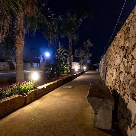 Villa Stracca Con Ampio Spazio Esterno Capilungo ภายนอก รูปภาพ
