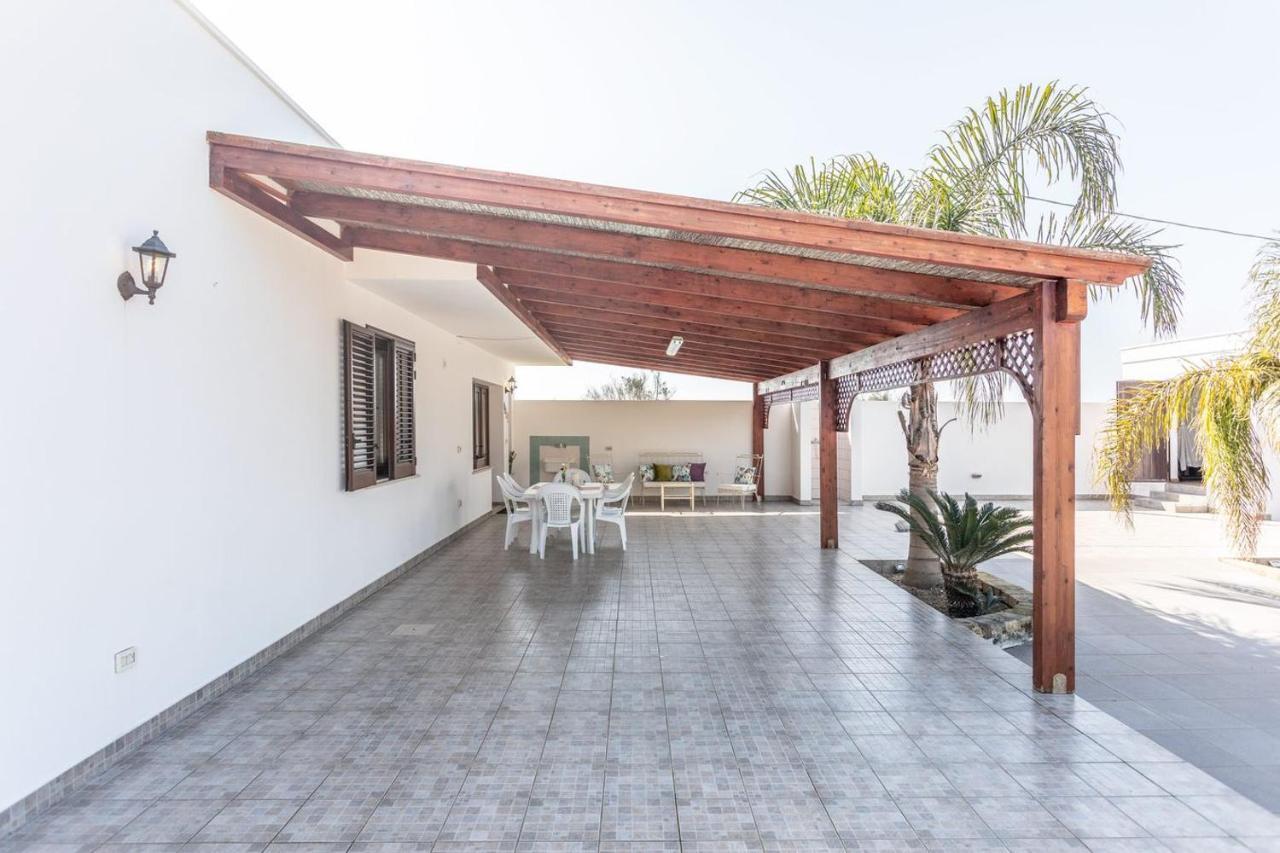 Villa Stracca Con Ampio Spazio Esterno Capilungo ภายนอก รูปภาพ