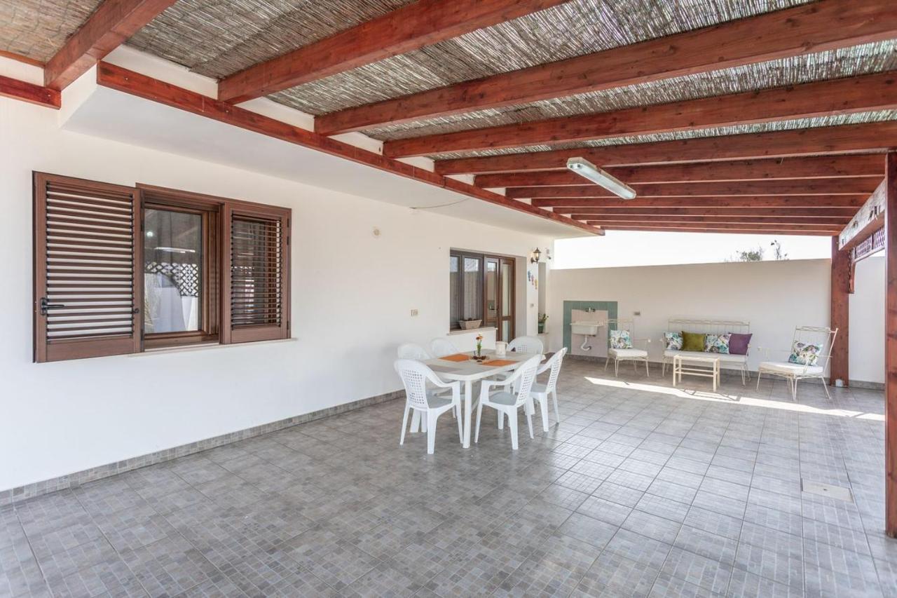 Villa Stracca Con Ampio Spazio Esterno Capilungo ภายนอก รูปภาพ