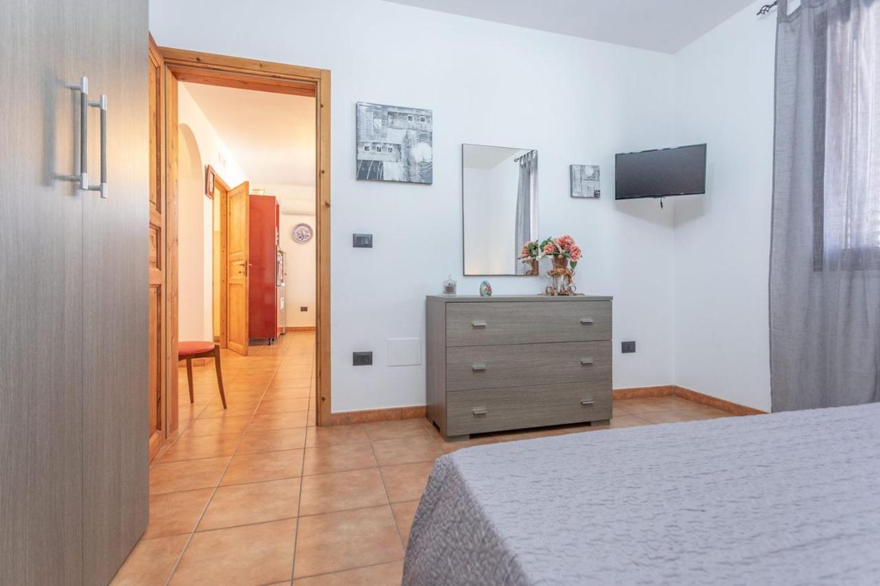 Villa Stracca Con Ampio Spazio Esterno Capilungo ภายนอก รูปภาพ