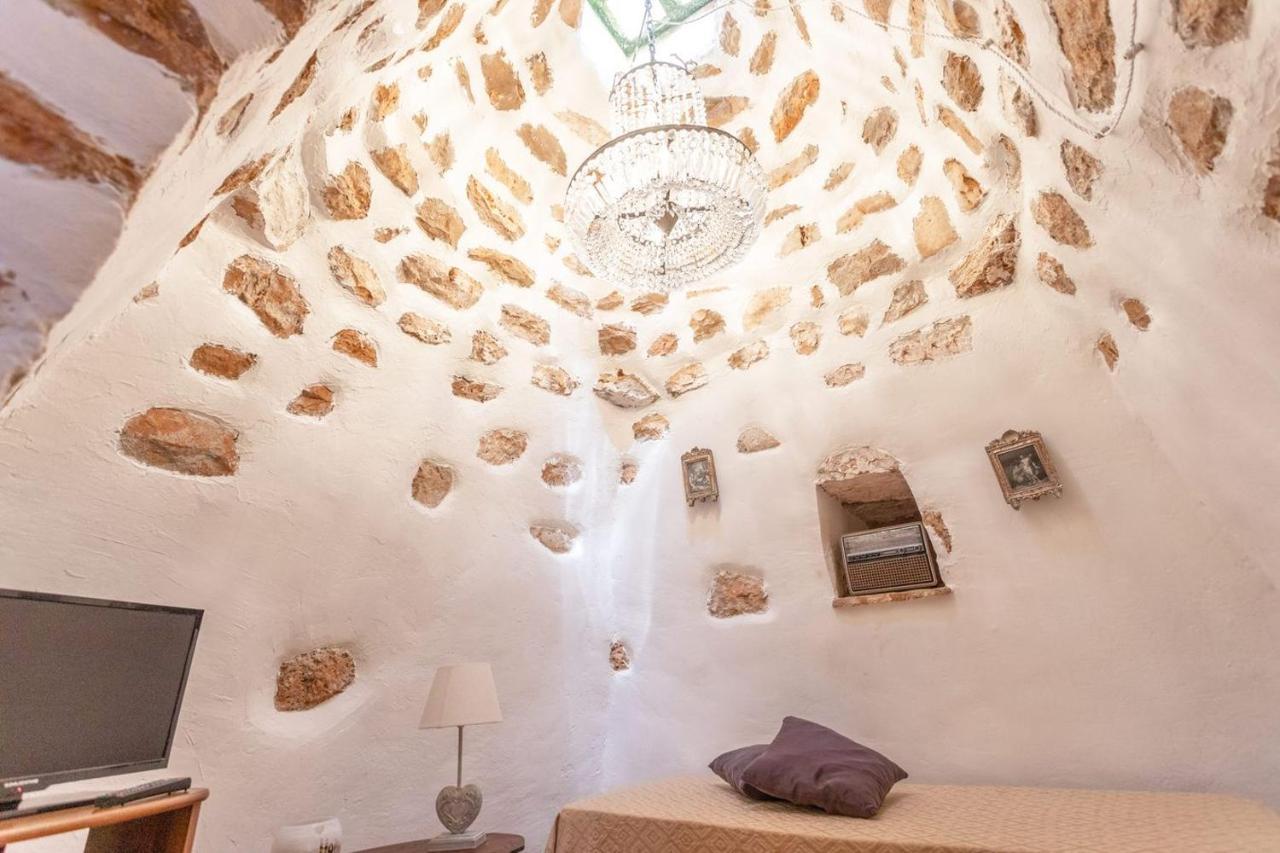 Villa Stracca Con Ampio Spazio Esterno Capilungo ภายนอก รูปภาพ